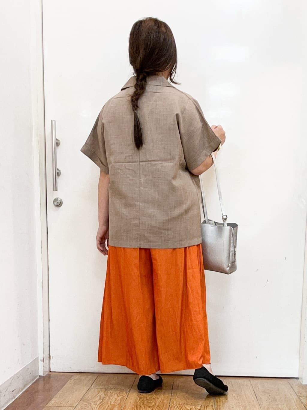 haruさんの「SHOO･LA･RUE｜【S-LL】さらりと着たい大人のための 麻調半袖ジャケット」を使ったコーディネート