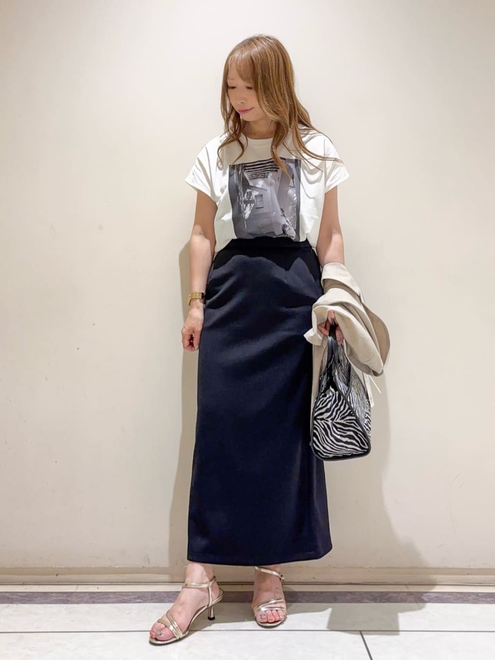 sattoさんの「UNTITLED｜【後ろウエストゴム/ストレッチ性/オンオフ】ジャージナロースカート」を使ったコーディネート