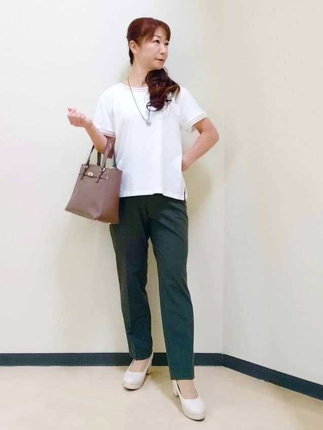花さんの「Reflect｜【インナーにおすすめ◎】シアーネックデザインプルオーバー」を使ったコーディネート