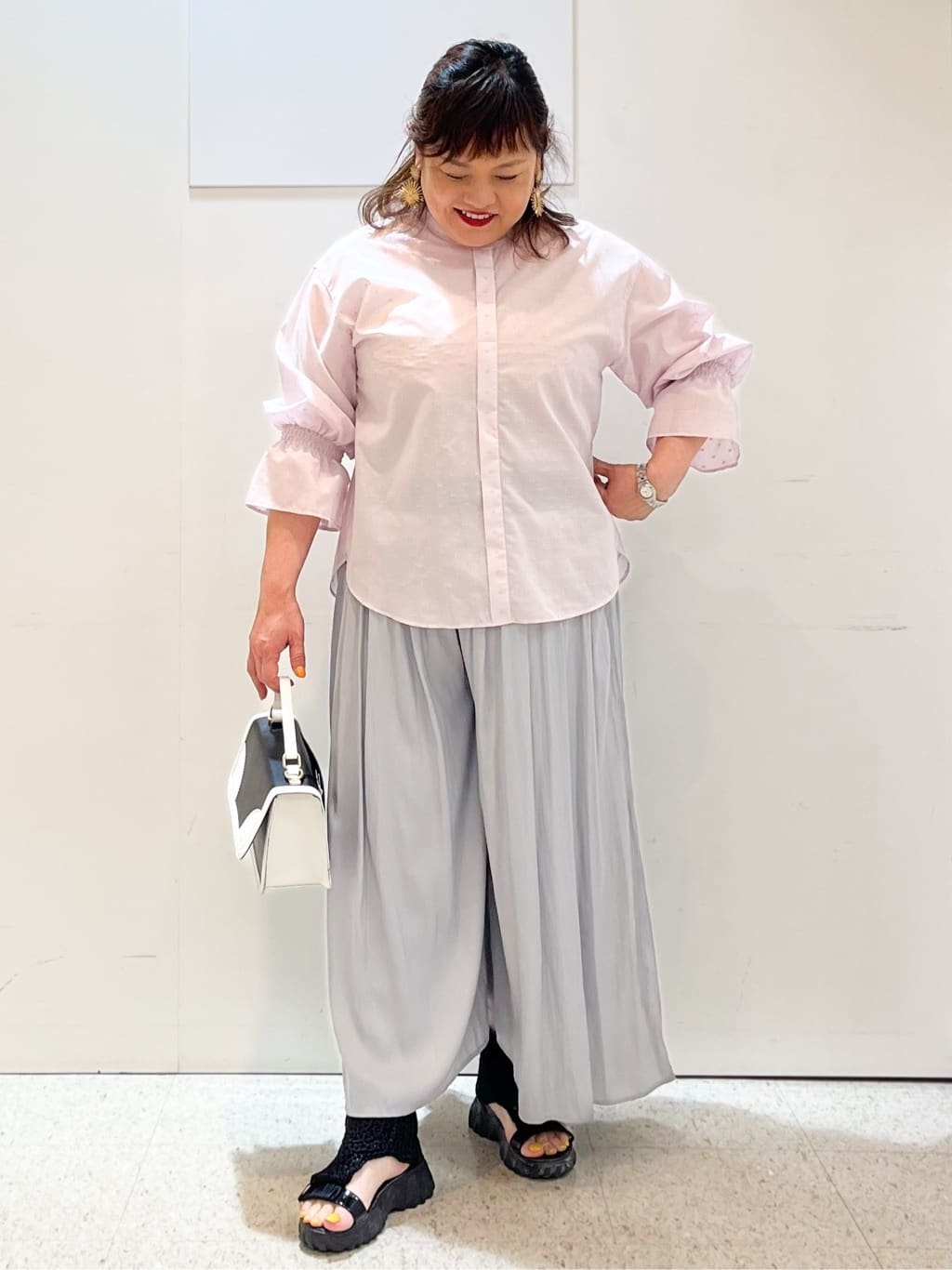kimmyさんの「Reflect｜【ウエストゴム仕様／長く着られる◎】スカーチョパンツ」を使ったコーディネート