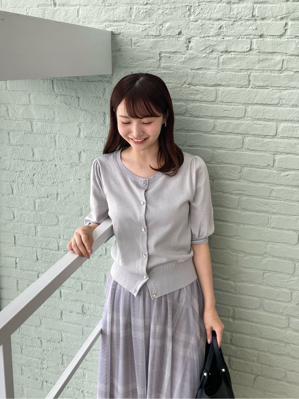 みさかさんの「index｜チュールラメチェックフレアスカート【洗濯機洗い可／防シワ】」を使ったコーディネート