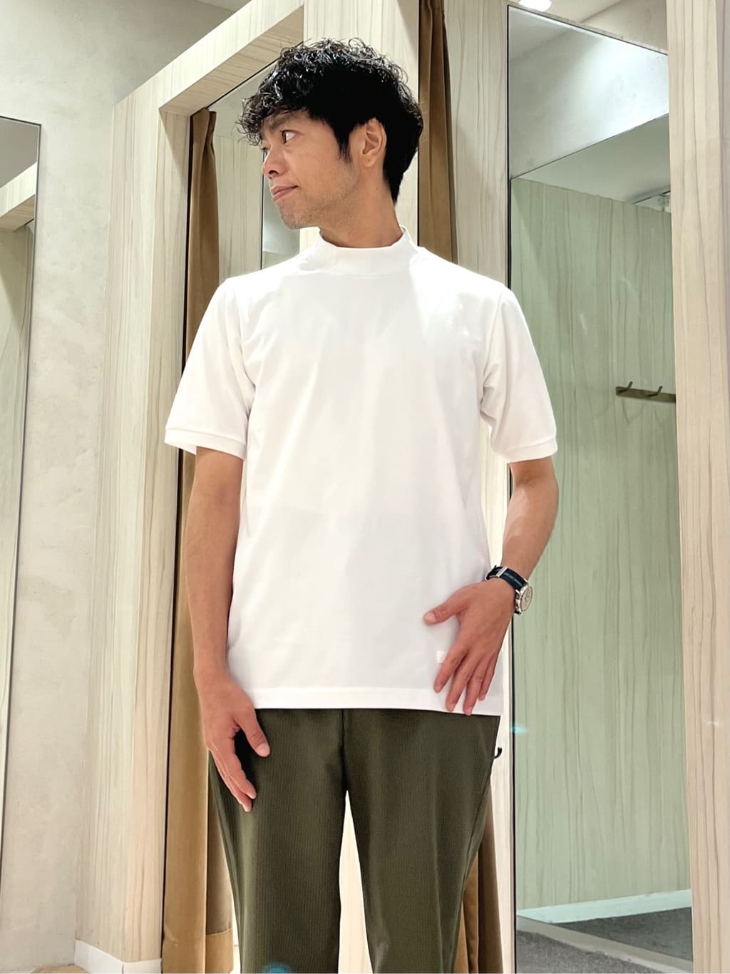 URAさんの「TAKEO KIKUCHI｜【COOL CITY WEAR】ストライプジャージ ボタンダウンシャツ /接触冷感」を使ったコーディネート