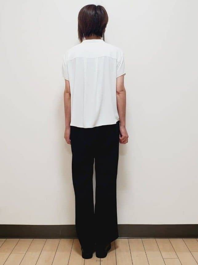 yuuさんの「Reflect｜【インナーに◎／すっきり見え！長め丈】タックデティールブラウス」を使ったコーディネート