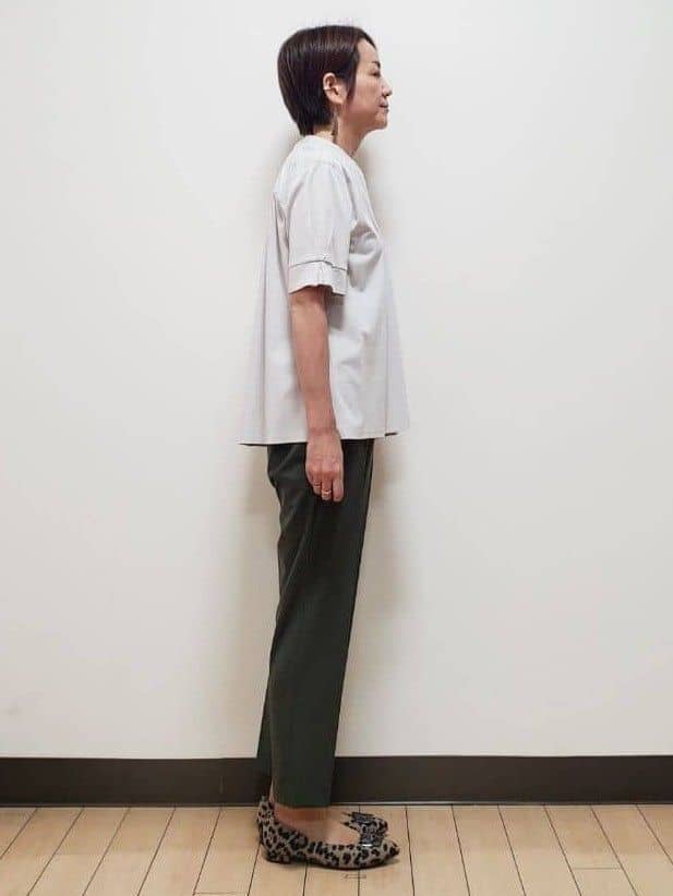 yuuさんの「Reflect｜【すっきり見え！長め丈／マシンウォッシュ可】スキッパーネックジャージトップス」を使ったコーディネート