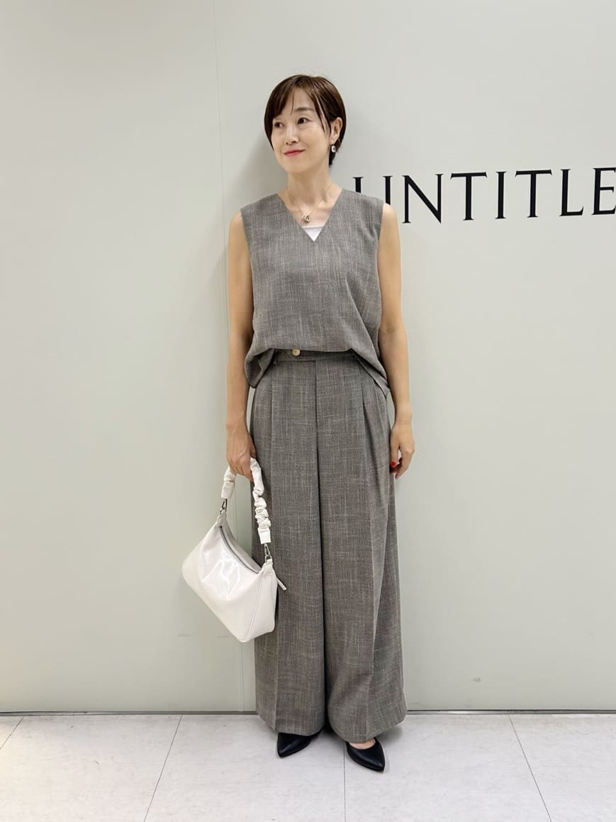 Mikiさんの「UNTITLED｜【セットアップ可/洗える】梳毛調合繊Vネックベスト」を使ったコーディネート