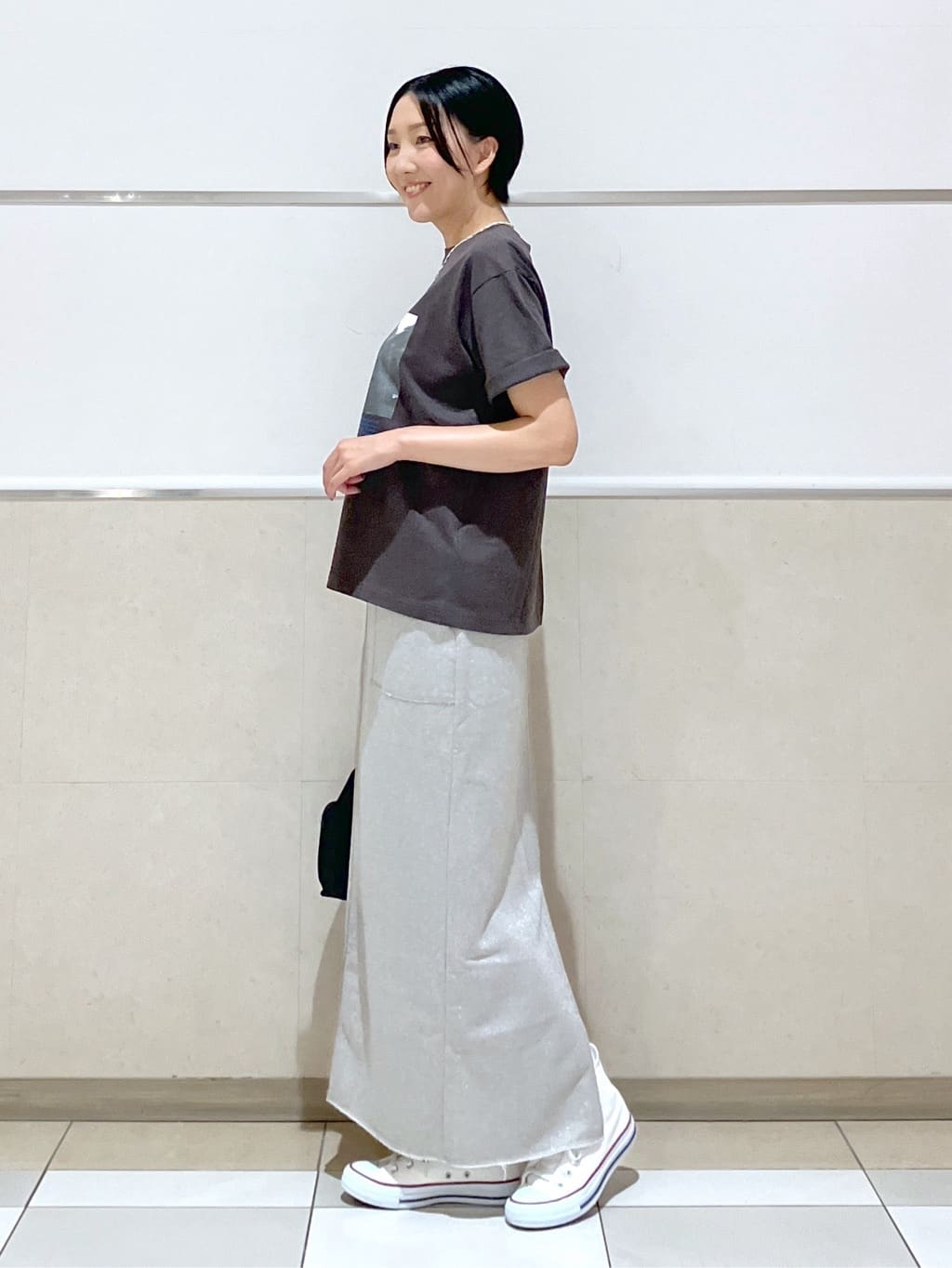 eriko さんの「Dessin｜【ユニセックス・洗える】オーガニックコットンロゴ入りTシャツ」を使ったコーディネート