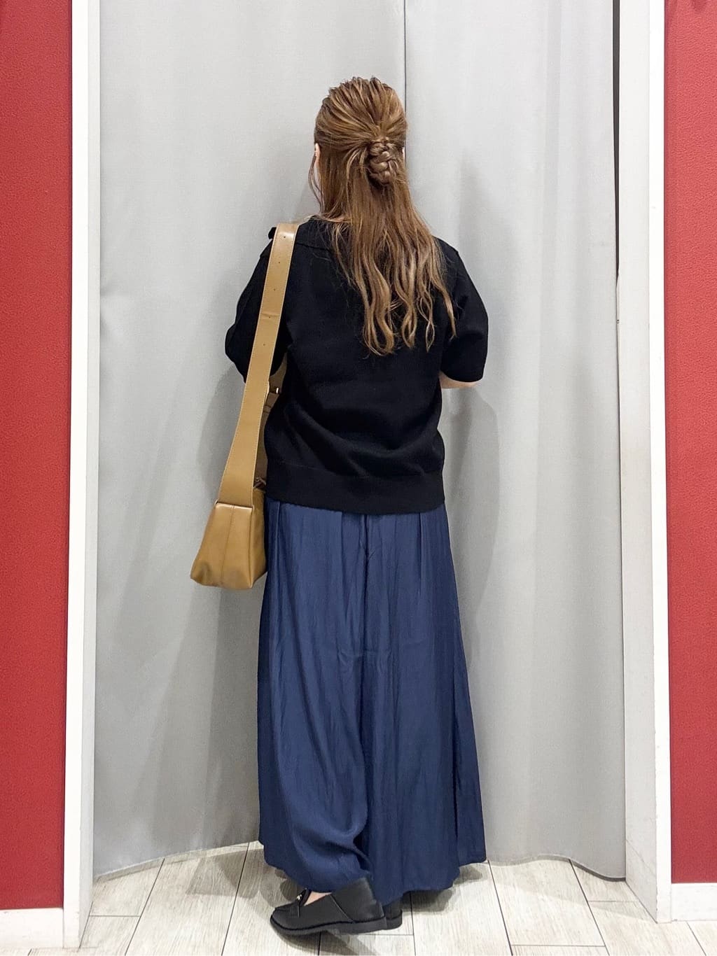 shioさんの「SHOO･LA･RUE｜【S-LL/洗える】大人の抜け感 スキッパーニット」を使ったコーディネート