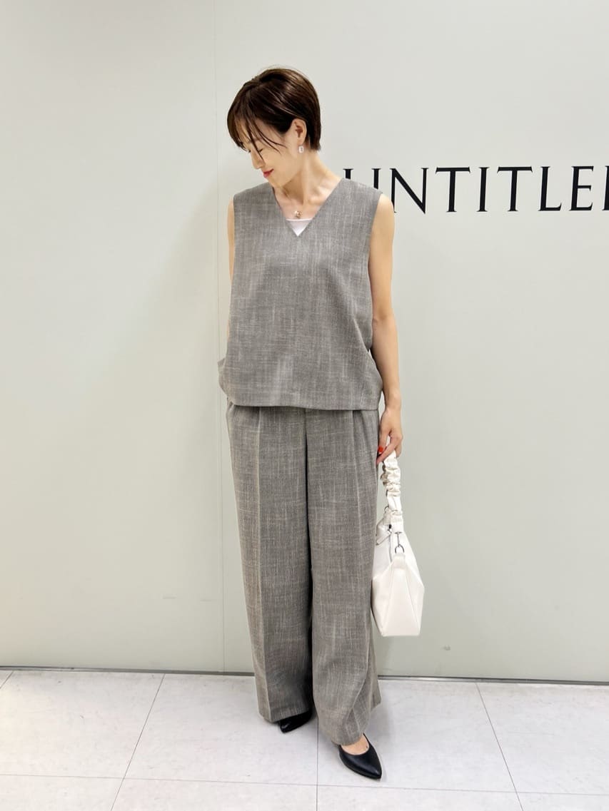 Mikiさんの「UNTITLED｜【セットアップ可/洗える】梳毛調合繊Vネックベスト」を使ったコーディネート