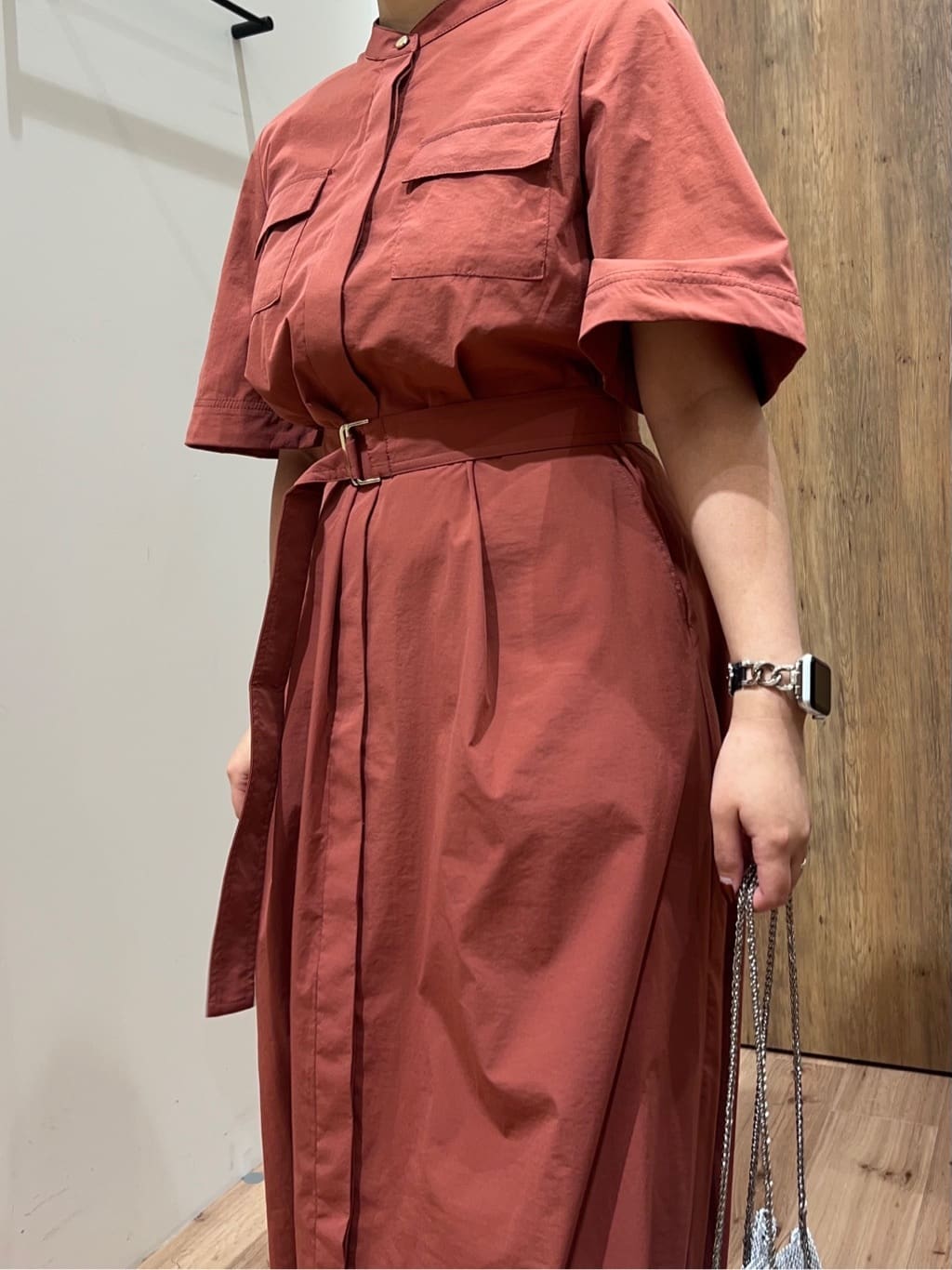 Reinaさんの「grove｜履き心地◎！フットベッドサンダル」を使ったコーディネート