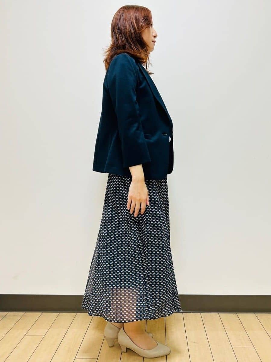 miiiさんの「Reflect｜【インナーに◎／すっきり見え！長め丈】タックデティールブラウス」を使ったコーディネート