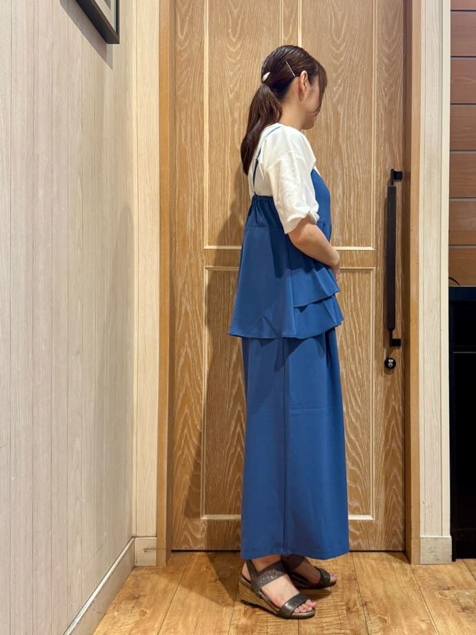 KAORIさんの「SHOO･LA･RUE｜【ひんやり/洗える/S-LL】袖ねじりシルケットトップス」を使ったコーディネート