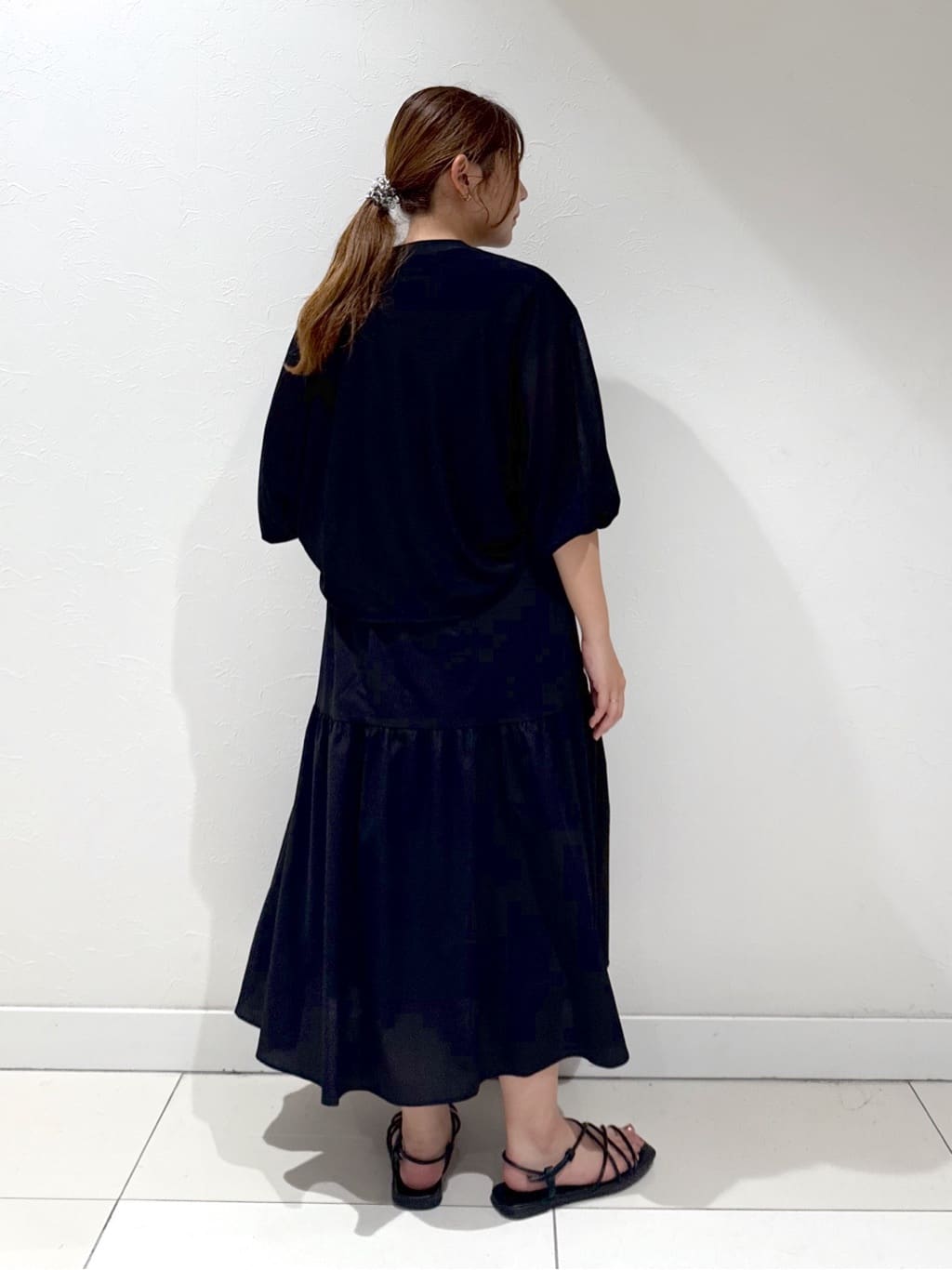 YUUKIさんの「INDIVI｜【軽く羽織れる】ボレロカーディガン」を使ったコーディネート
