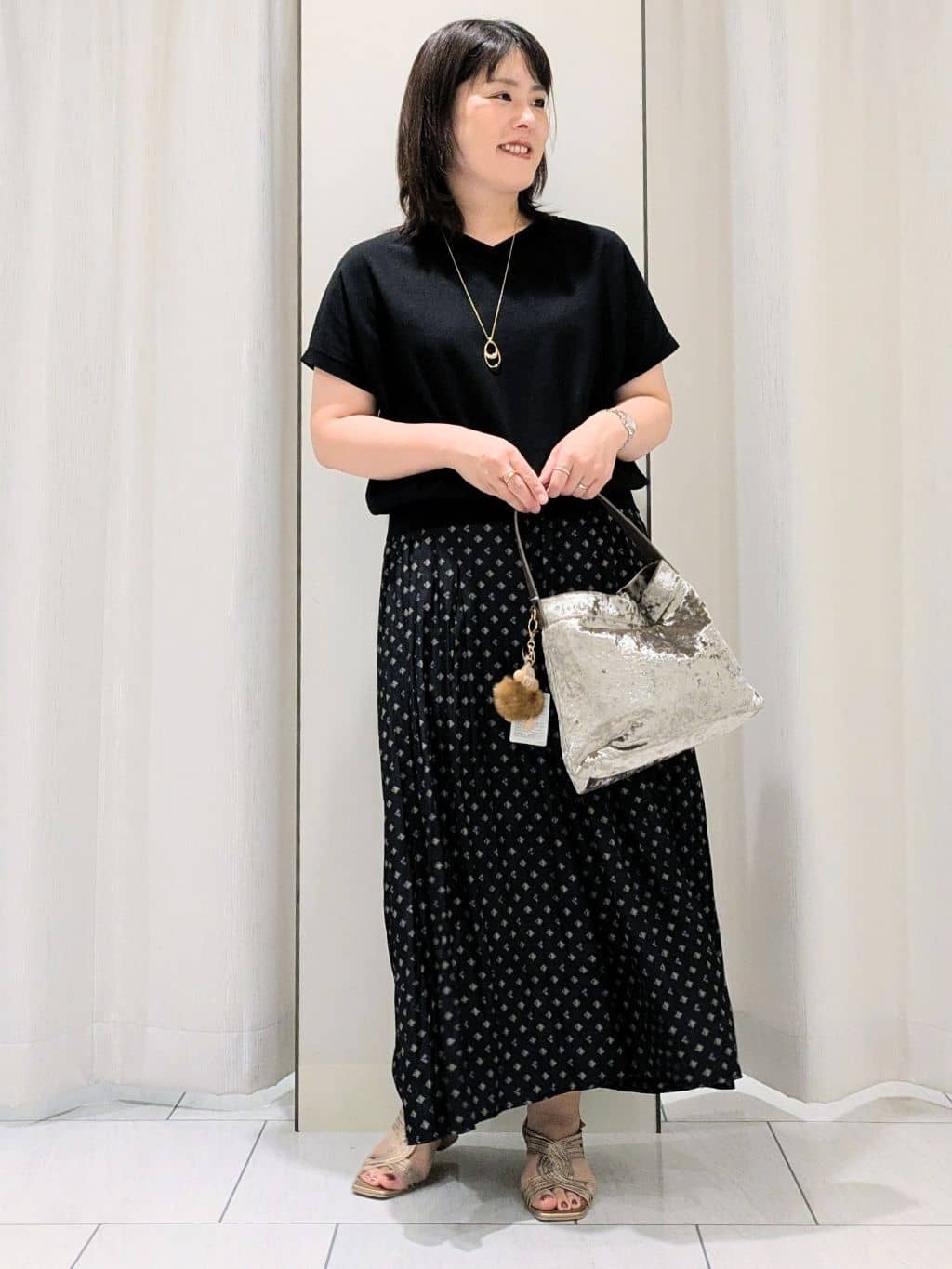 Onumaさんの「UNTITLED｜【セットアップ可/リラクシー/通勤】スクエアジオメ柄ブラウス」を使ったコーディネート