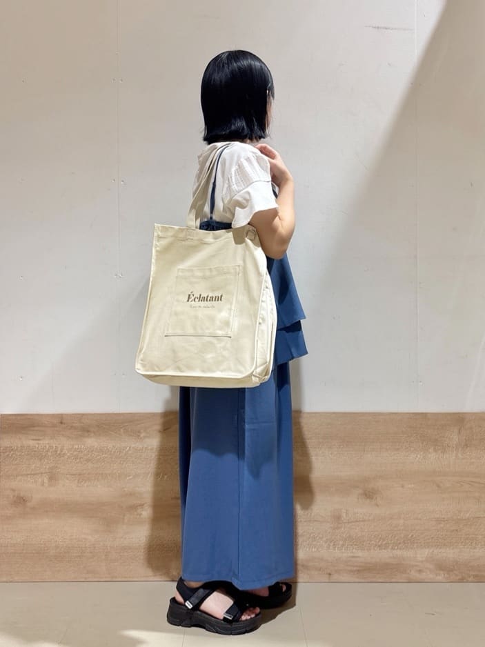 るねさんの「SHOO･LA･RUE｜【S-LL/セットアップ可/ひんやり】女性らしさ溢れる ティアードキャミソール」を使ったコーディネート