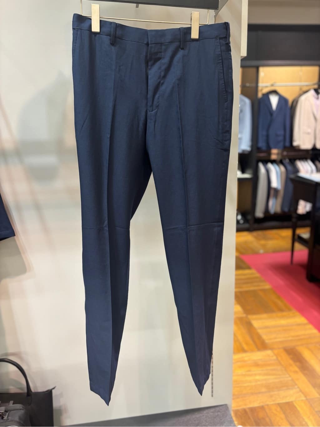 ヒナさんの「TAKEO KIKUCHI｜【COOL CITY WEAR】アーバンクール パンツ /接触冷感・吸水速乾」を使ったコーディネート