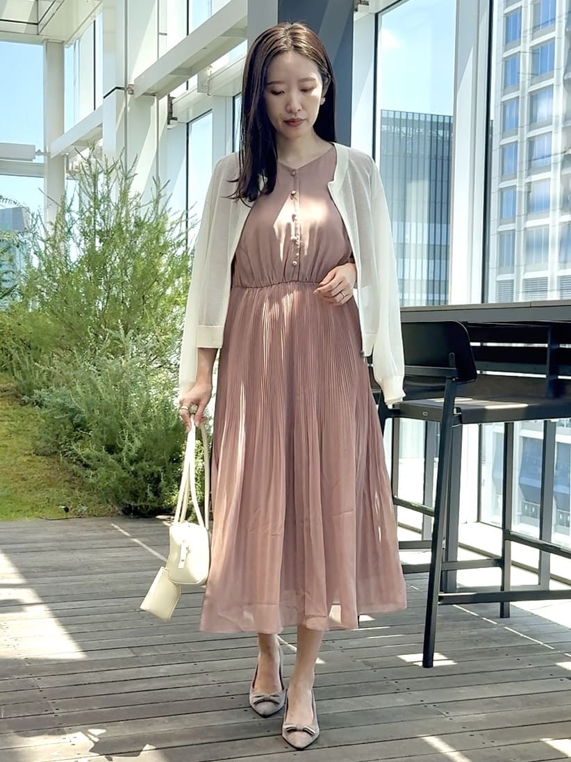 teiさんの「Couture brooch｜LEVITAシアージップアップブルゾン」を使ったコーディネート