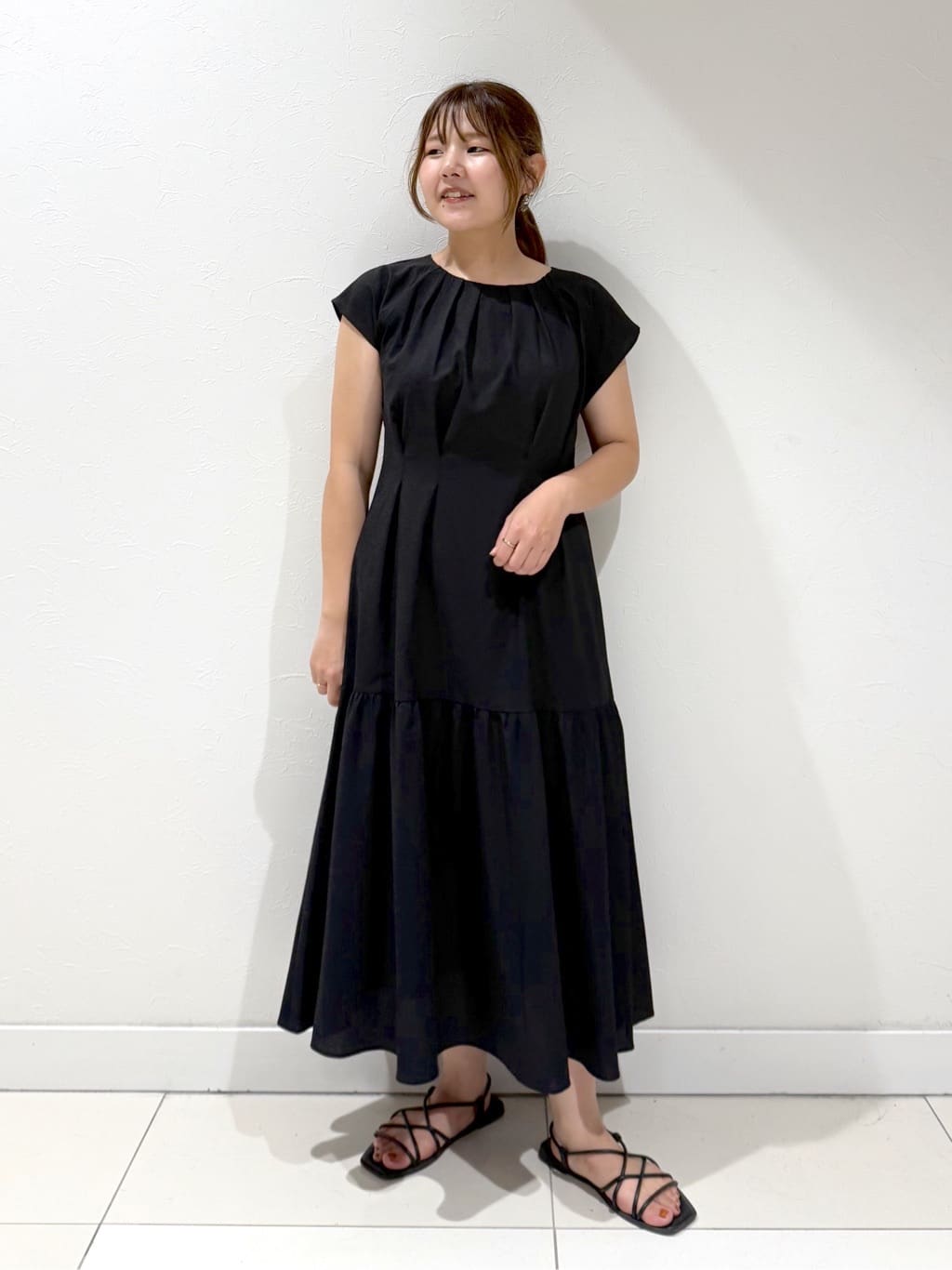 YUUKIさんの「INDIVI｜【軽く羽織れる】ボレロカーディガン」を使ったコーディネート