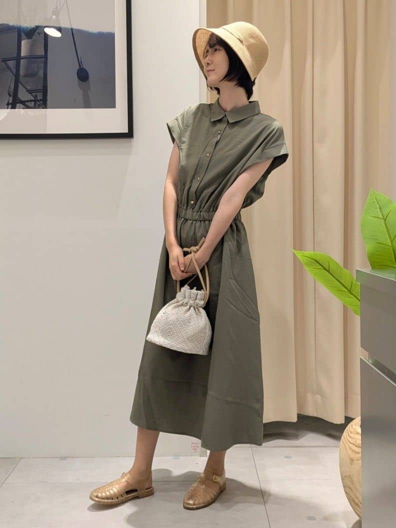 なめさんの「THE SHOP TK｜サッカーワンピース【洗濯機OK/UVカット】」を使ったコーディネート