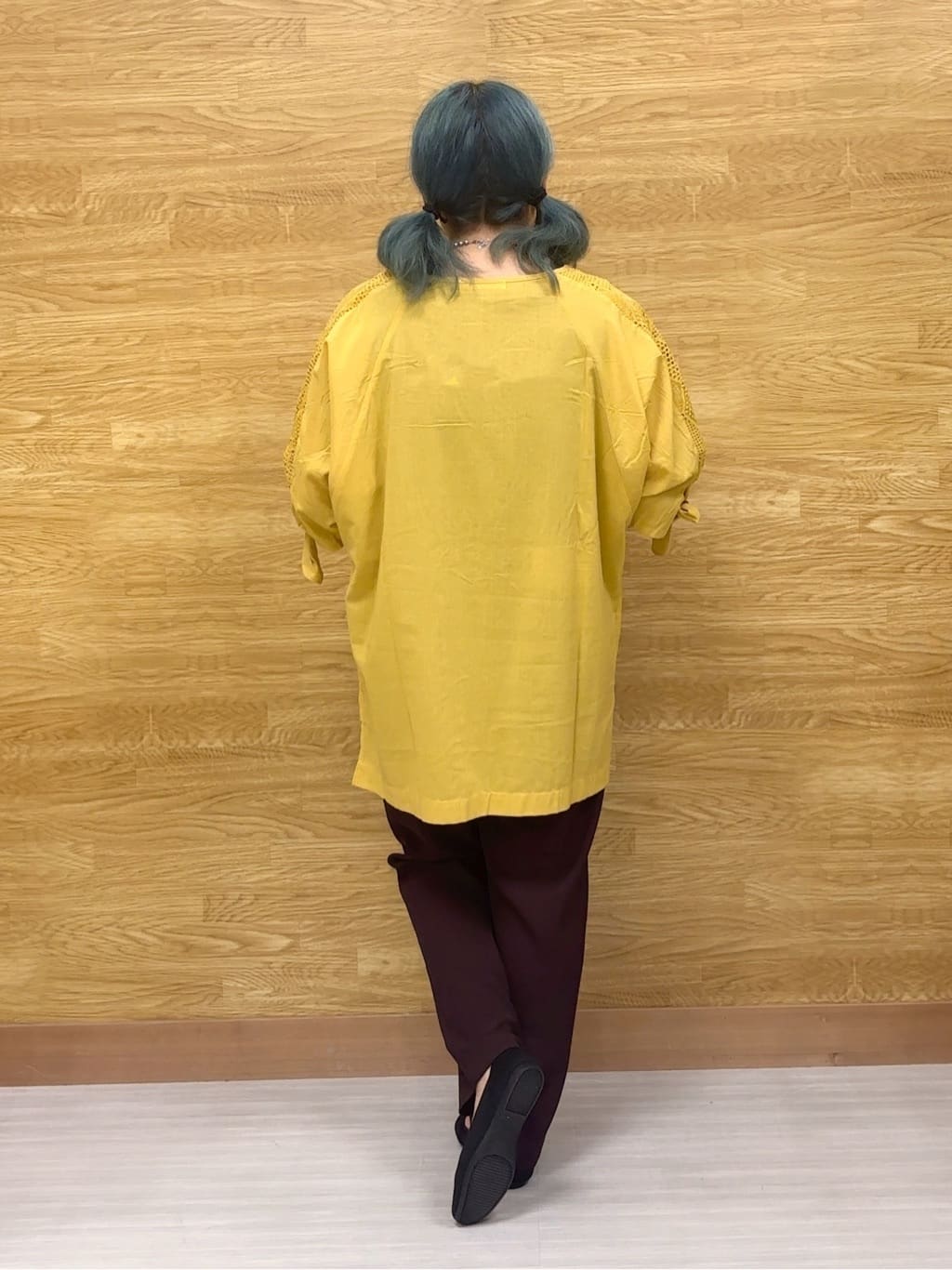 ぁむさんの「SHOO･LA･RUE｜【S-LL】お袖デザインが華やか はしごレースチュニック」を使ったコーディネート
