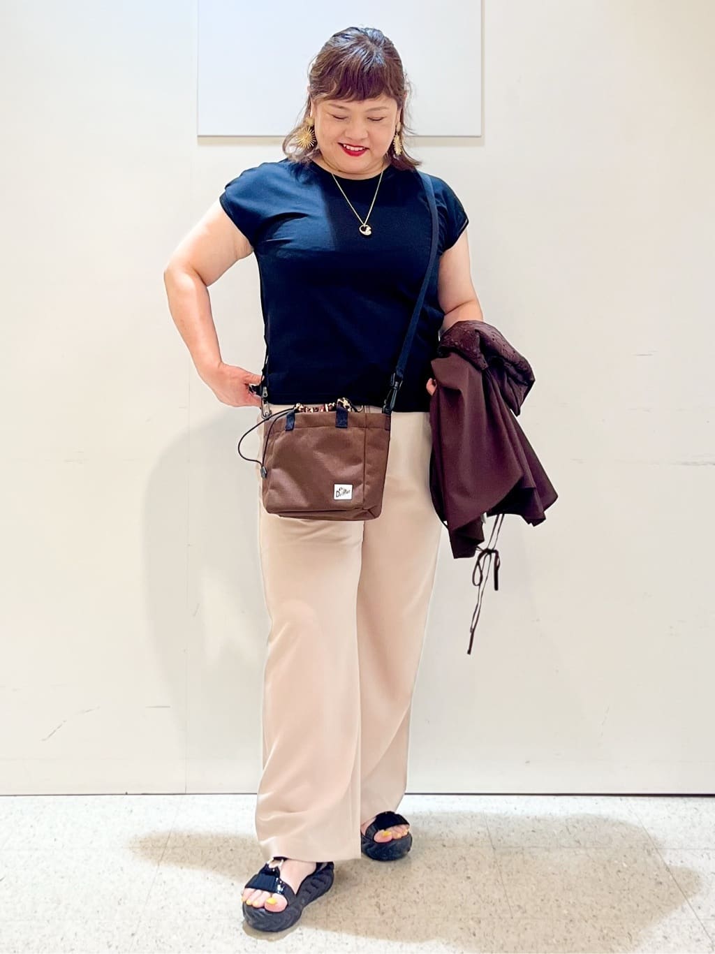 kimmyさんの「Reflect｜【接触冷感／マシンウォッシュ可／ウエスト総ゴム】ワイドシルエットパンツ」を使ったコーディネート