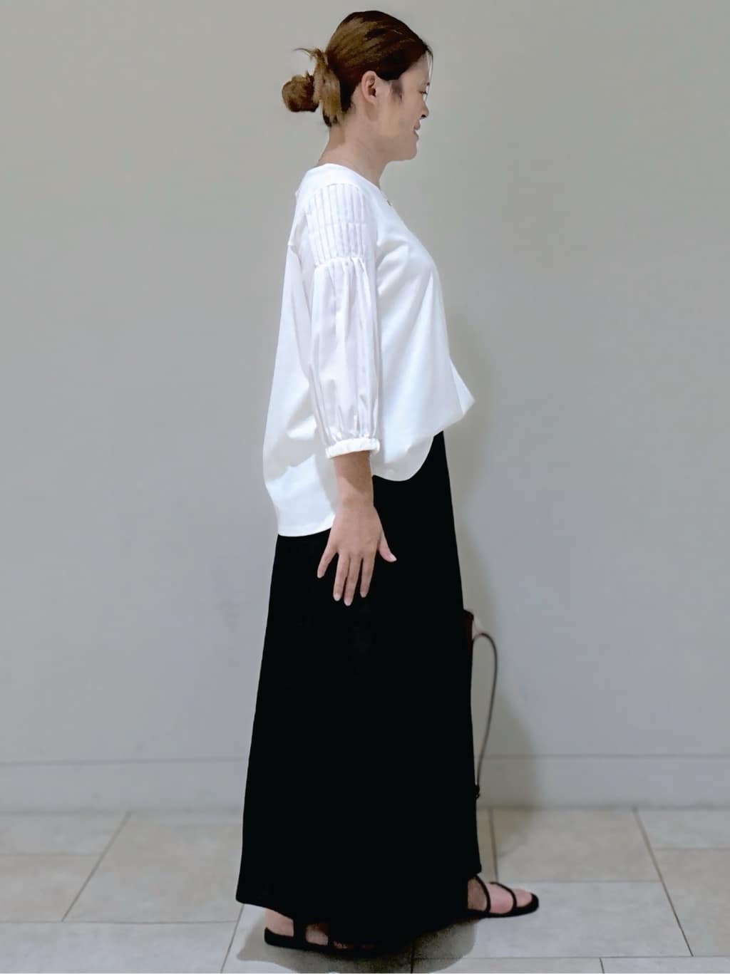 S&auml;K&iuml;さんの「Reflect｜【ウエストゴム仕様／長く着られる◎】スカーチョパンツ」を使ったコーディネート