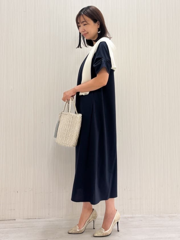 yuさんの「COUP DE CHANCE｜【手洗い可/軽量】シンプルラメ混カーディガン」を使ったコーディネート