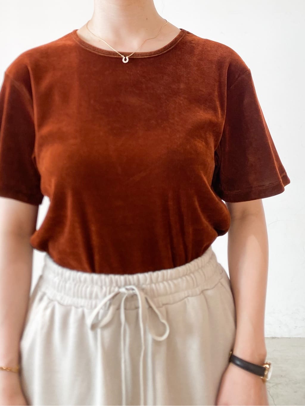 haruさんの「OPAQUE.CLIP｜フロッキーチュールTシャツ【洗濯機洗い可】」を使ったコーディネート