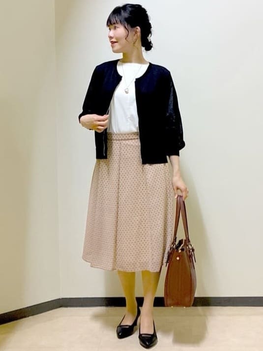  beni_gingerさんの「Reflect｜【マシンウォッシュ可／セットアップ可】コツキ柄プリントフレアスカート」を使ったコーディネート