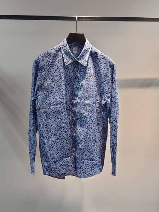 あまえびさんの「TAKEO KIKUCHI｜ストライプ小花 長袖シャツ」を使ったコーディネート