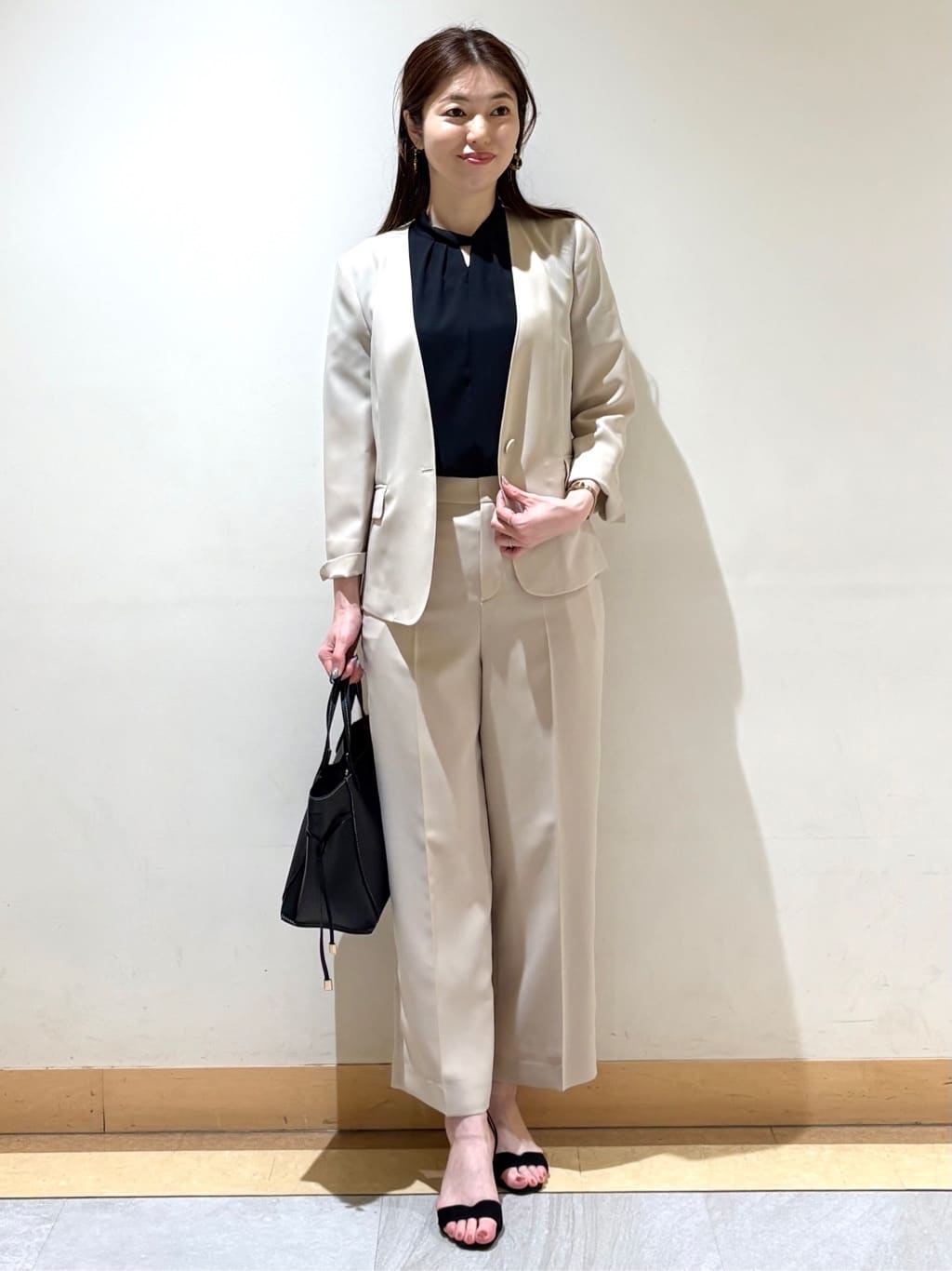 sakiさんの「COUP DE CHANCE｜【手洗い可／通勤】ノーカラージャケット」を使ったコーディネート