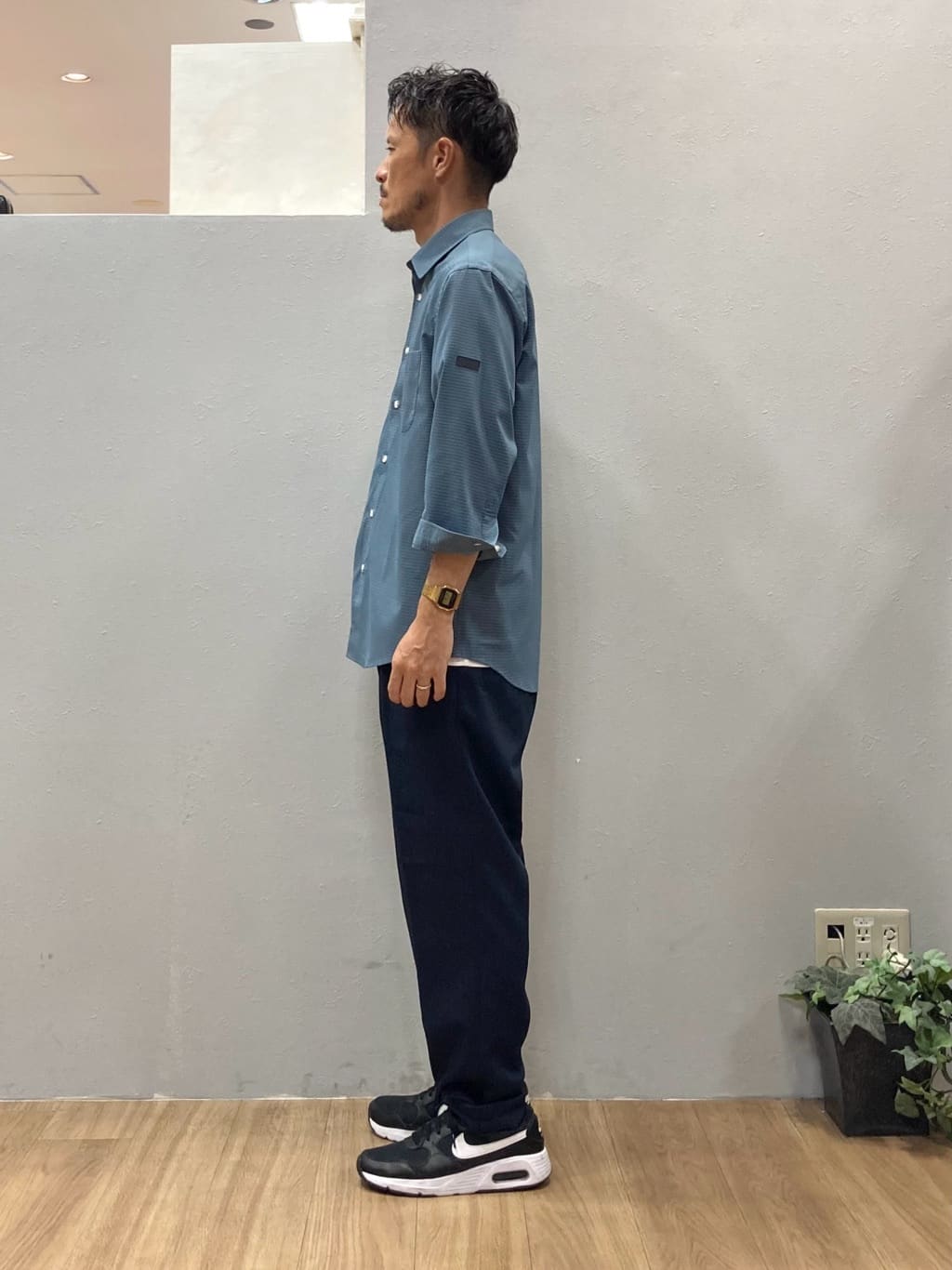 シュンさんの「TAKEO KIKUCHI｜【COOL CITY WEAR】DotAir（R）サッカー シャツ」を使ったコーディネート