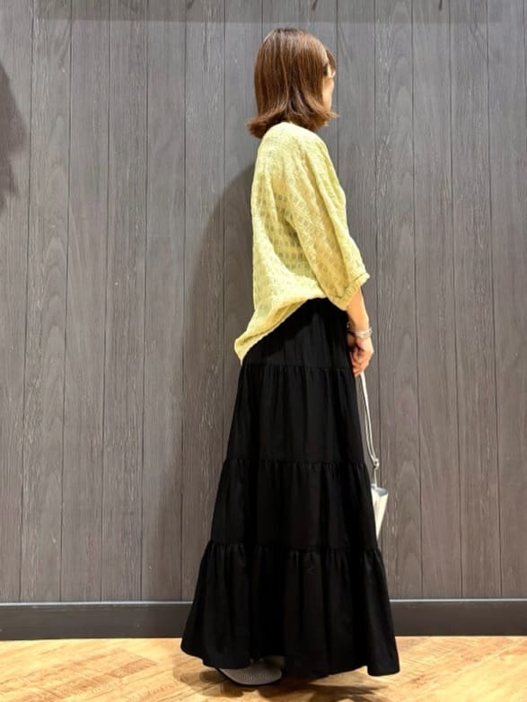 meiさんの「SHOO･LA･RUE｜【S-LL】涼やかで好印象 シアーチェック ドルマントップス」を使ったコーディネート