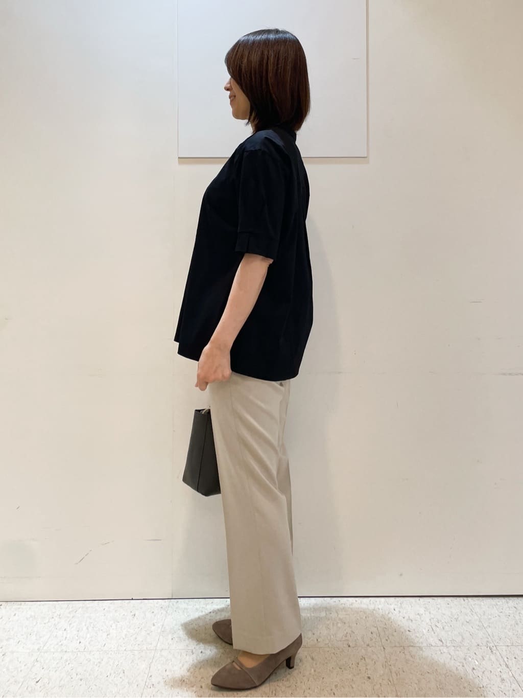 めいさんの「Reflect｜【すっきり見え！長め丈／マシンウォッシュ可】スキッパーネックジャージトップス」を使ったコーディネート