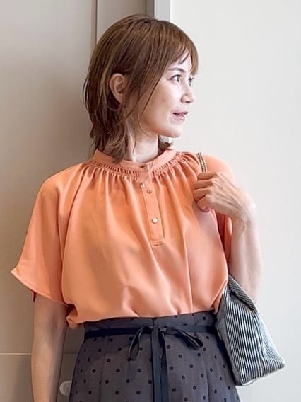yamakoさんの「grove｜ドットで華やぐ　軽やかマーメイドスカート」を使ったコーディネート