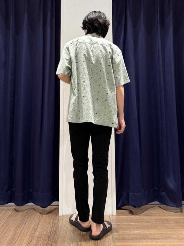 Tightさんの「THE SHOP TK｜プレミアムスキニーパンツ ストレッチ+ 接触冷感／洗濯機OK」を使ったコーディネート