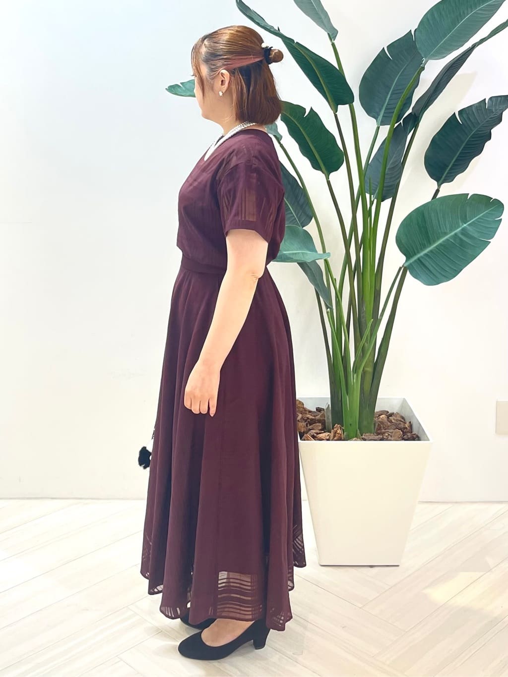Tomoさんの「UNTITLED｜【セットアップ可/エレガント】シアーチェックTブラウス」を使ったコーディネート