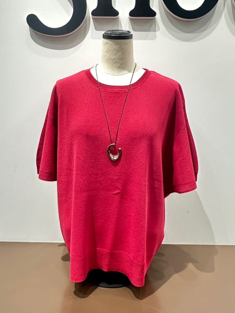 Yossyさんの「SHOO･LA･RUE｜【S-LL】二の腕はカバーして魅せる フレアスリーブニット」を使ったコーディネート
