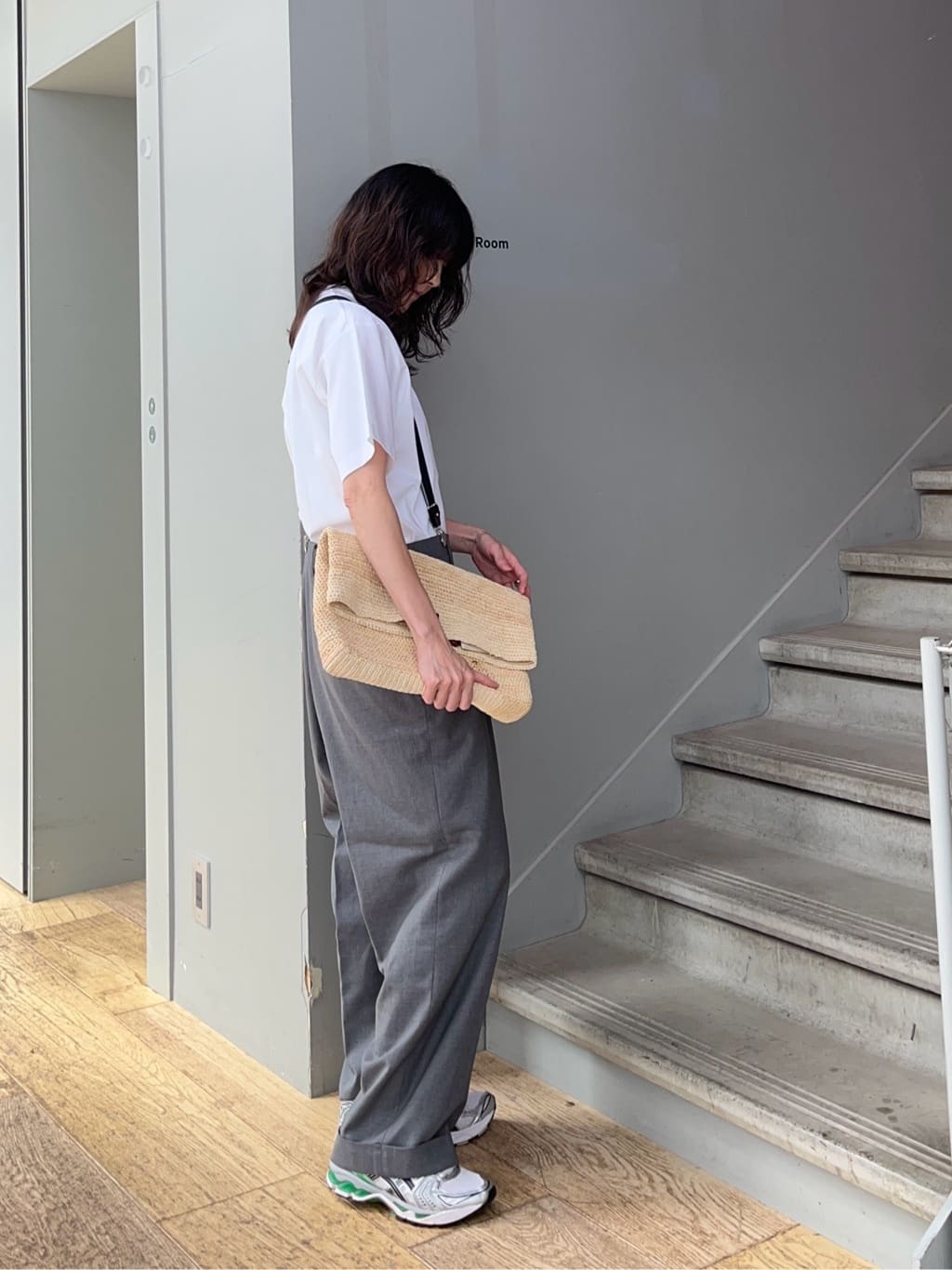 神野（jinno）さんの「TAKEO KIKUCHI｜【COOL CITY WEAR】ワンポイント刺しゅう ポケットTシャツ /接触冷感」を使ったコーディネート