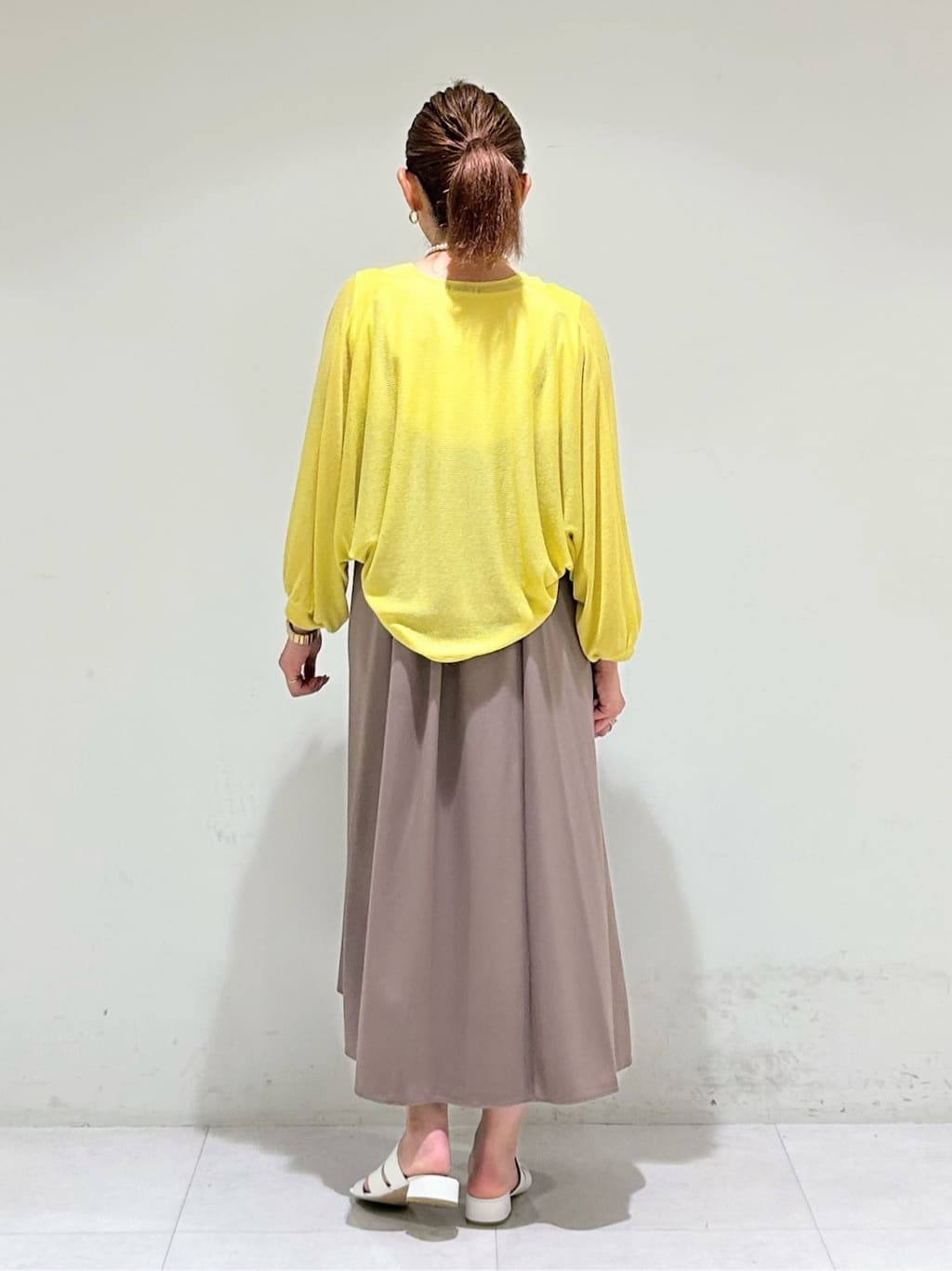 tsuyuさんの「INDIVI｜パール調コインショートネックレス」を使ったコーディネート
