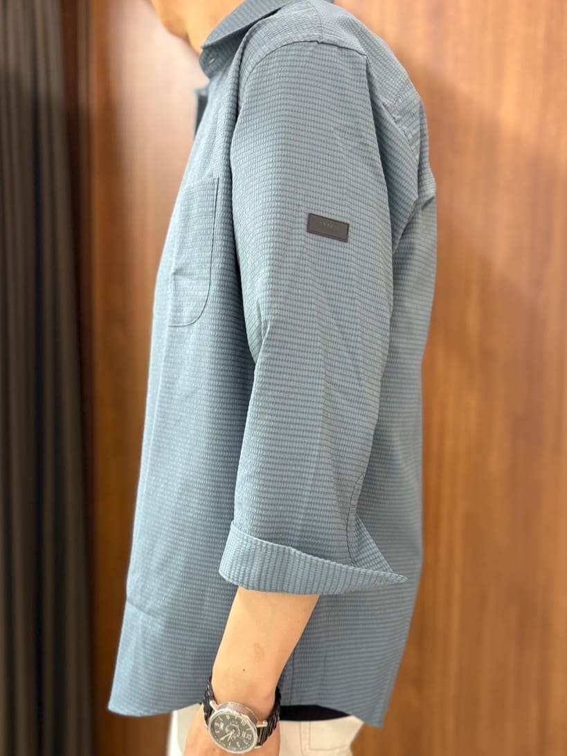 かたやまさんの「TAKEO KIKUCHI｜【COOL CITY WEAR】DotAir（R）サッカー シャツ」を使ったコーディネート