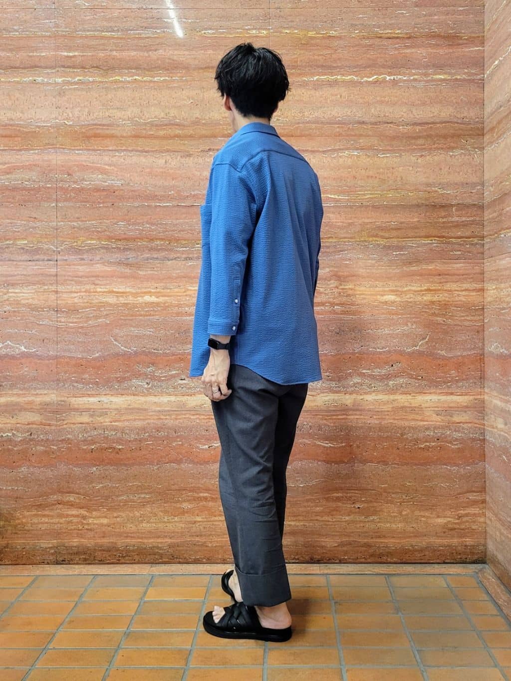 piroyaさんの「TAKEO KIKUCHI｜【抗菌防臭／5サイズ展開】ハイゲージポンチ Tシャツ」を使ったコーディネート