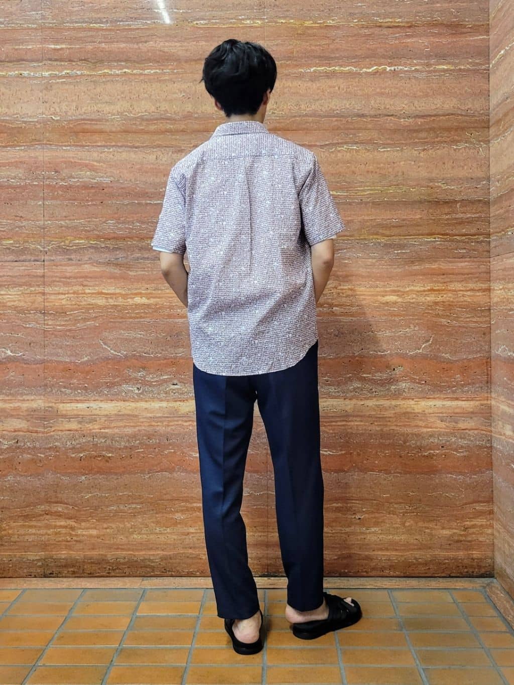 piroyaさんの「TAKEO KIKUCHI｜【抗菌防臭／5サイズ展開】ハイゲージポンチ Tシャツ」を使ったコーディネート
