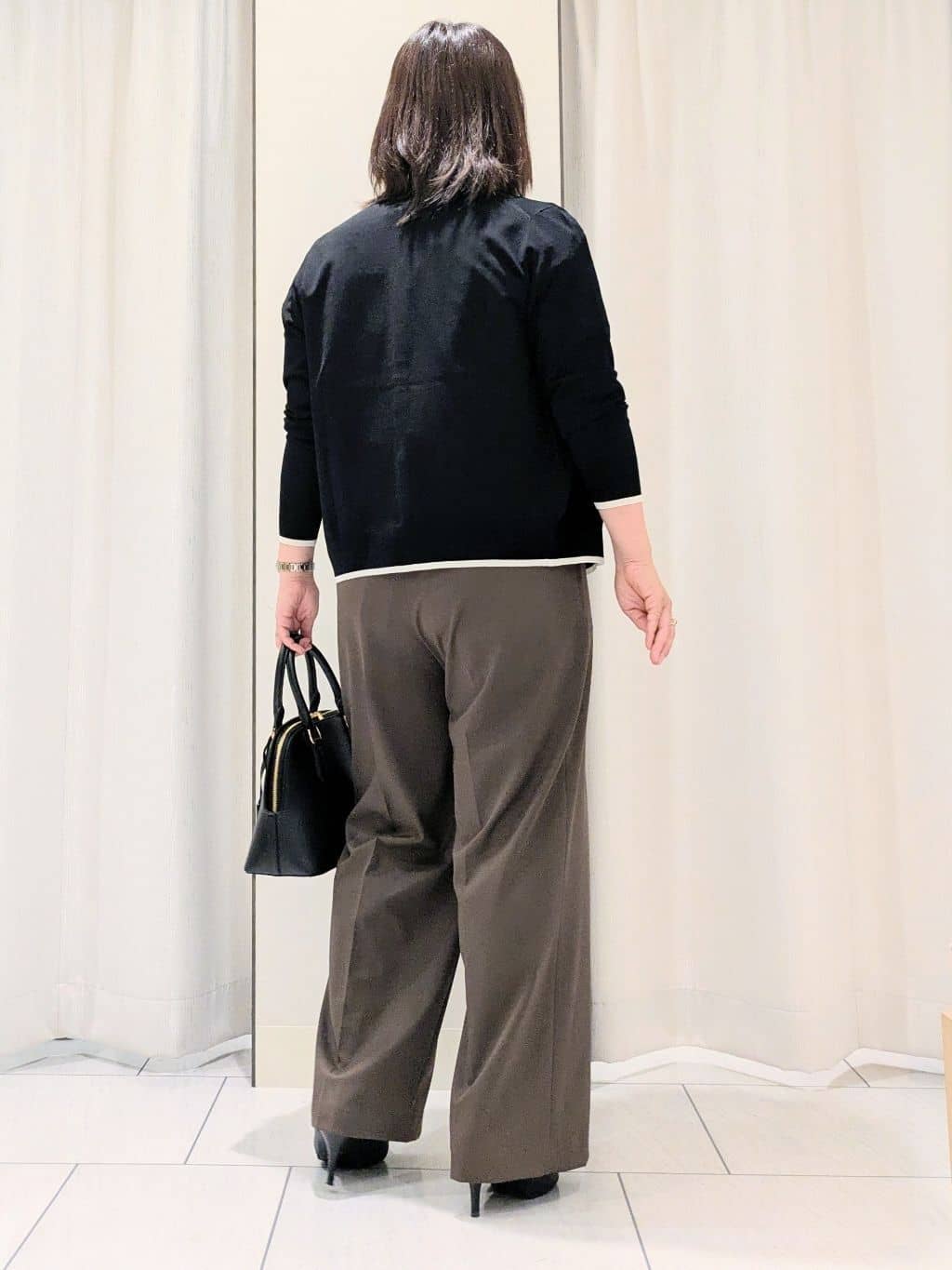 Onumaさんの「UNTITLED｜【アンサンブル可/薄手】ベーシッククルーネックカーディガン」を使ったコーディネート