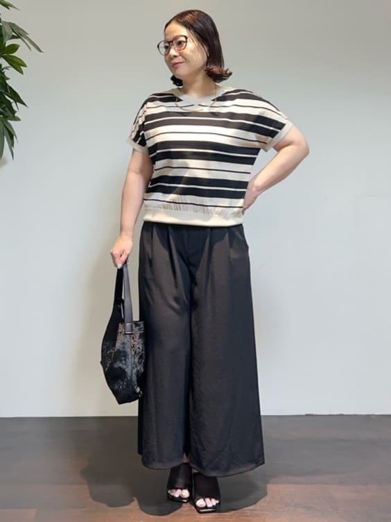Asamiさんの「UNTITLED｜【ステンレス】カーヴィプレートショートネックレス」を使ったコーディネート