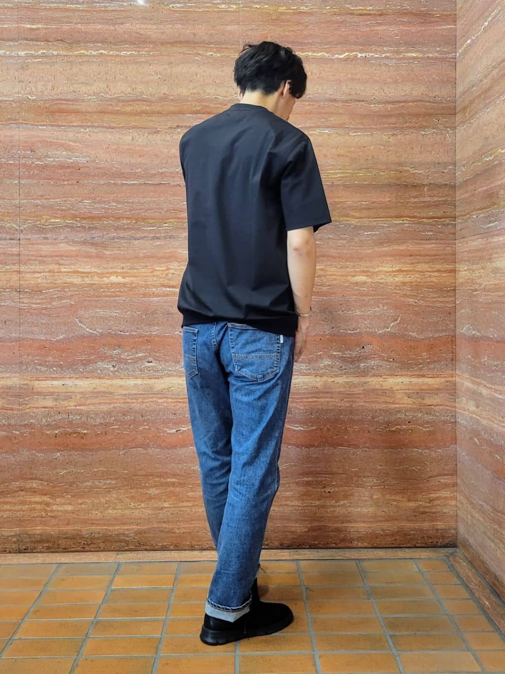 piroyaさんの「TAKEO KIKUCHI｜【抗菌防臭／5サイズ展開】ハイゲージポンチ Tシャツ」を使ったコーディネート