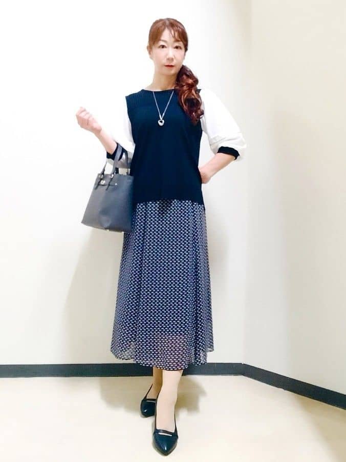 花さんの「Reflect｜【WEB先行カラーあり／手洗い可】ジョーゼットスリーブ&times;ニット」を使ったコーディネート