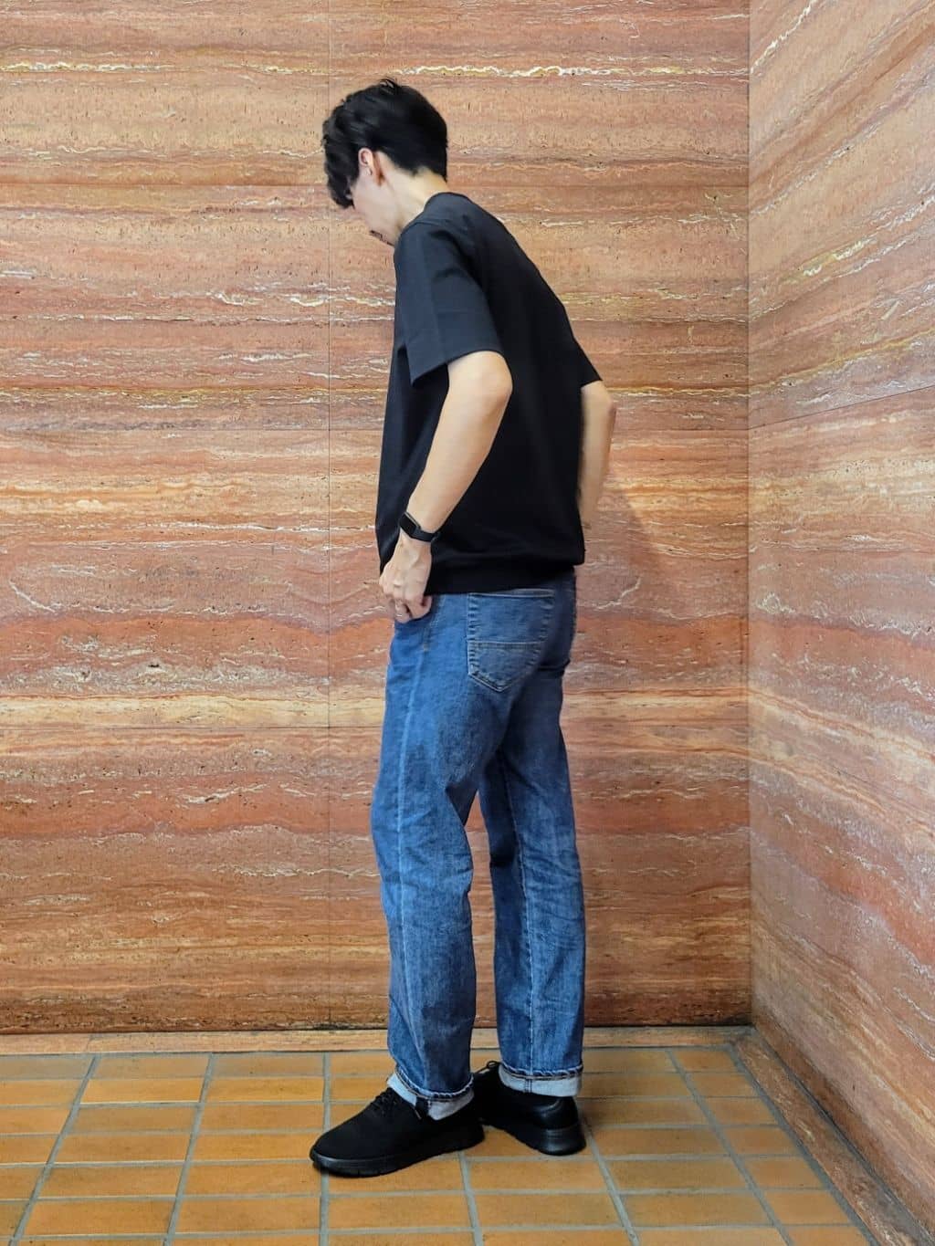 piroyaさんの「TAKEO KIKUCHI｜【抗菌防臭／5サイズ展開】ハイゲージポンチ Tシャツ」を使ったコーディネート