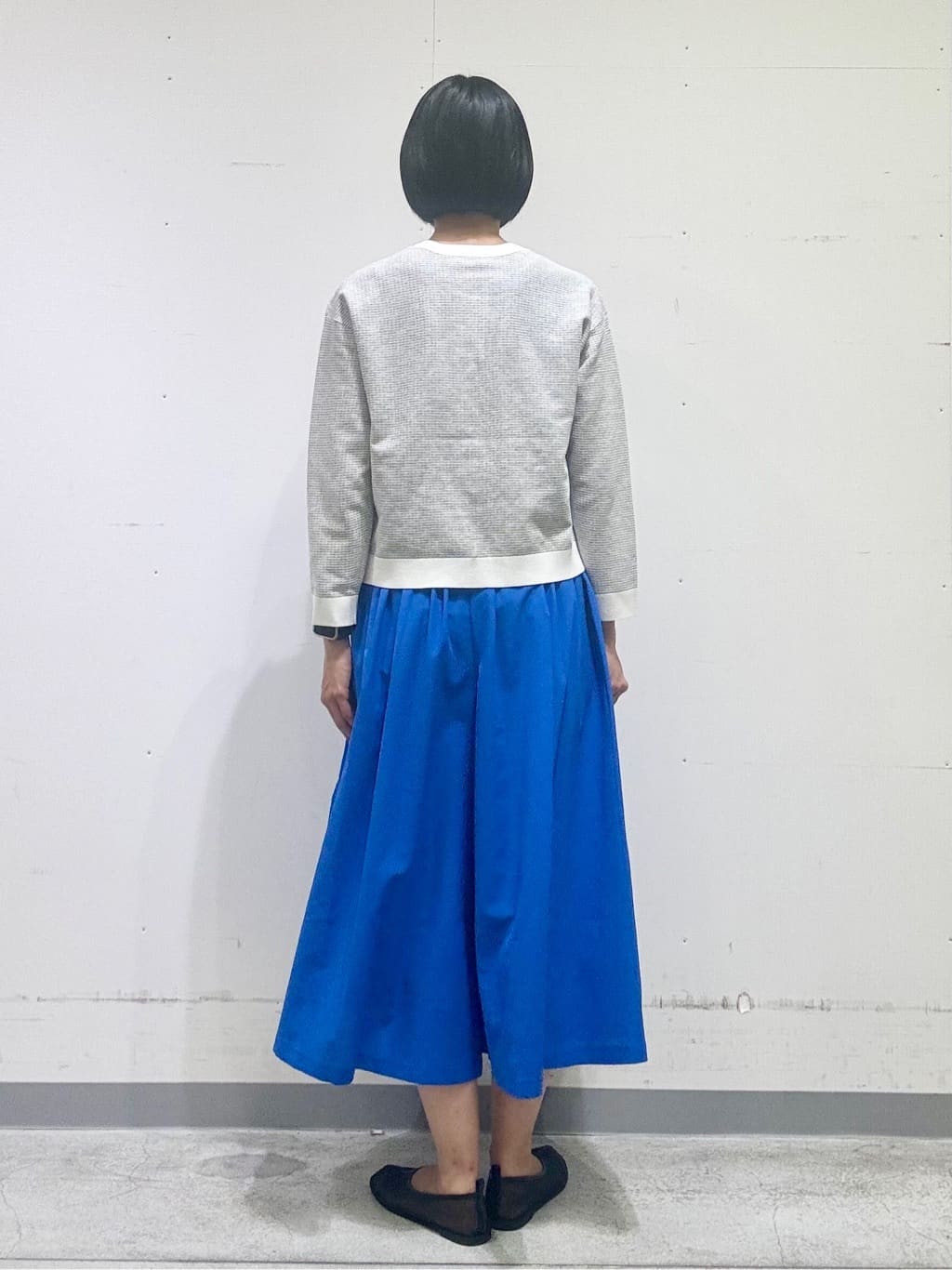 naoさんの「INDIVI｜【軽く羽織れる/洗える】ジャケット風カーディガン」を使ったコーディネート