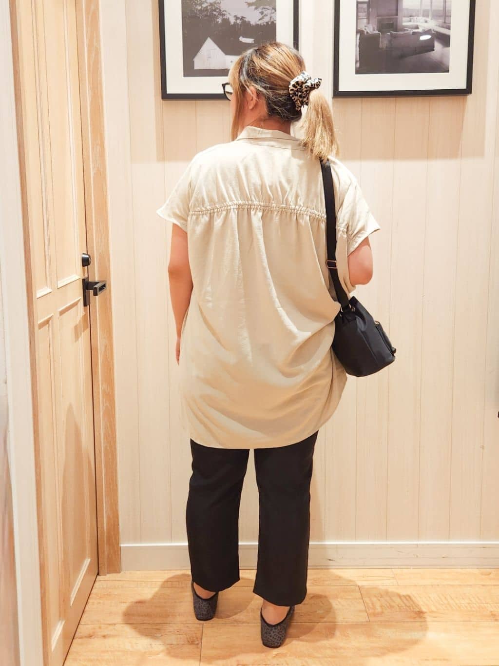 れーやんさんの「SHOO･LA･RUE｜【S-LL/体型カバー】さらりとしたタッチが心地よい バックギャザーブラウス」を使ったコーディネート
