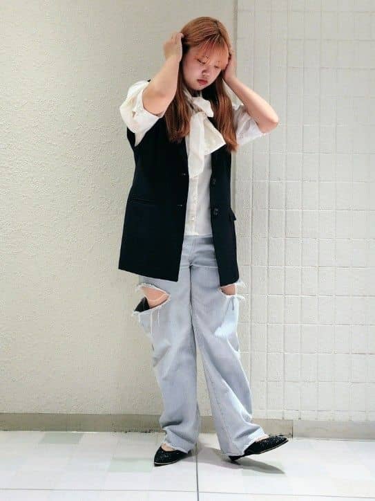 まいまいさんの「ESPERANZA｜ポインテッドウェッジパンプス」を使ったコーディネート